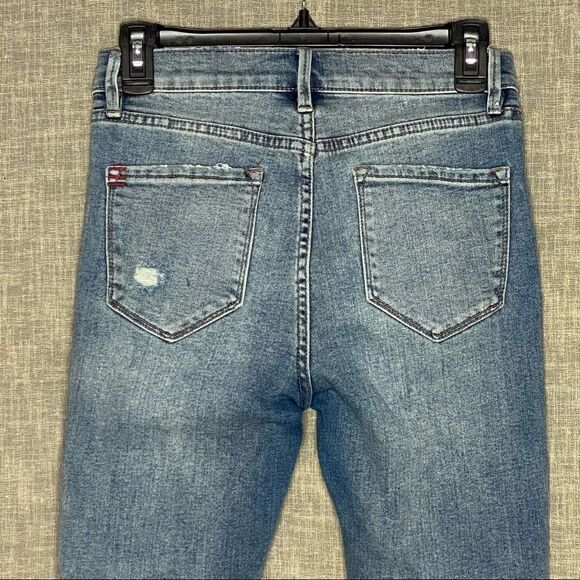 BDG Crop Twig High Rise Jeans W26 Distressed - Picture 4 of 8